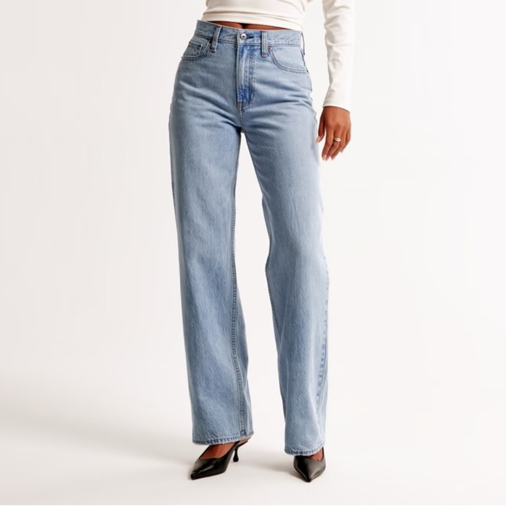 Abercrombie Loose Jeans